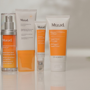 Bright & Glowy Regimen ?? Complete